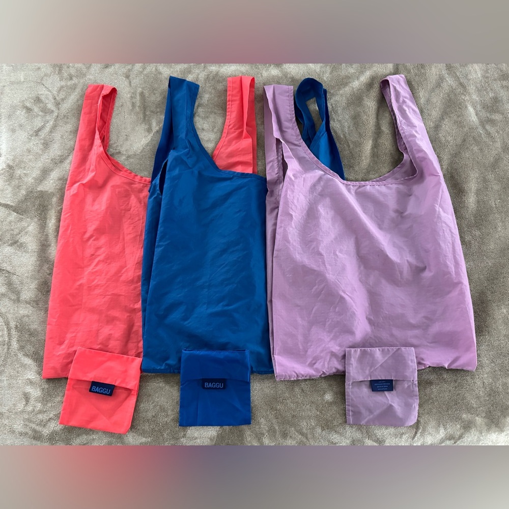3 standard size Baggu